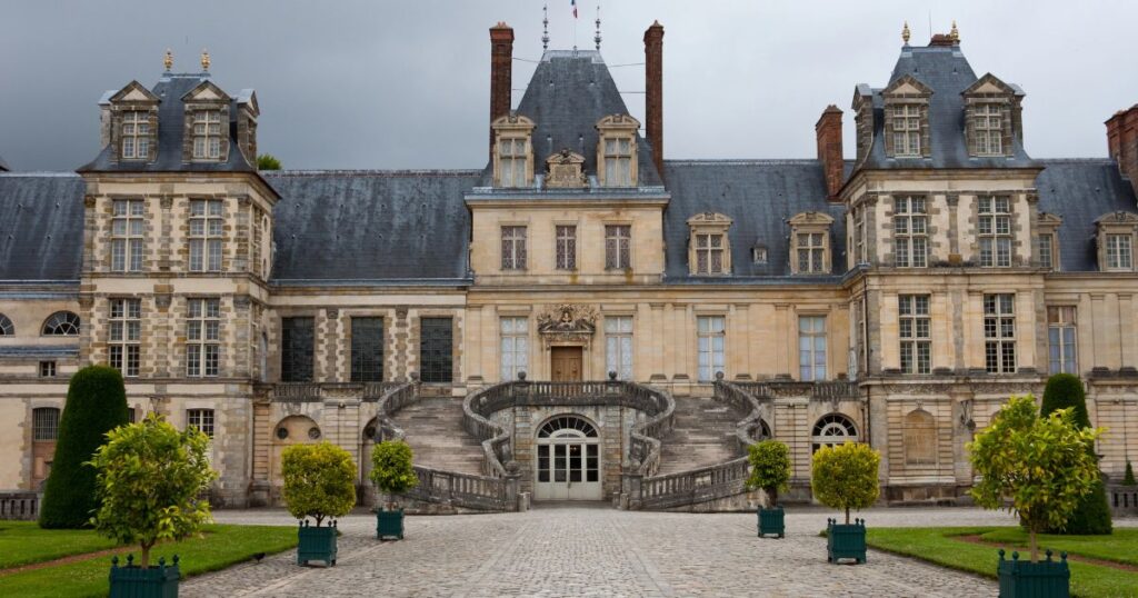 chateau de fontainebleau, france