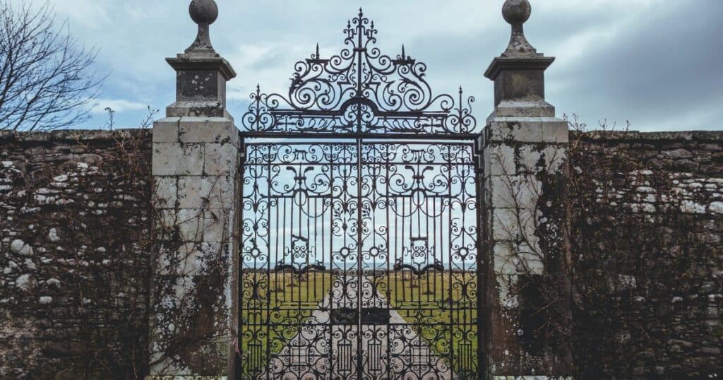 dunrobin castle, scotland , wrought iron gates