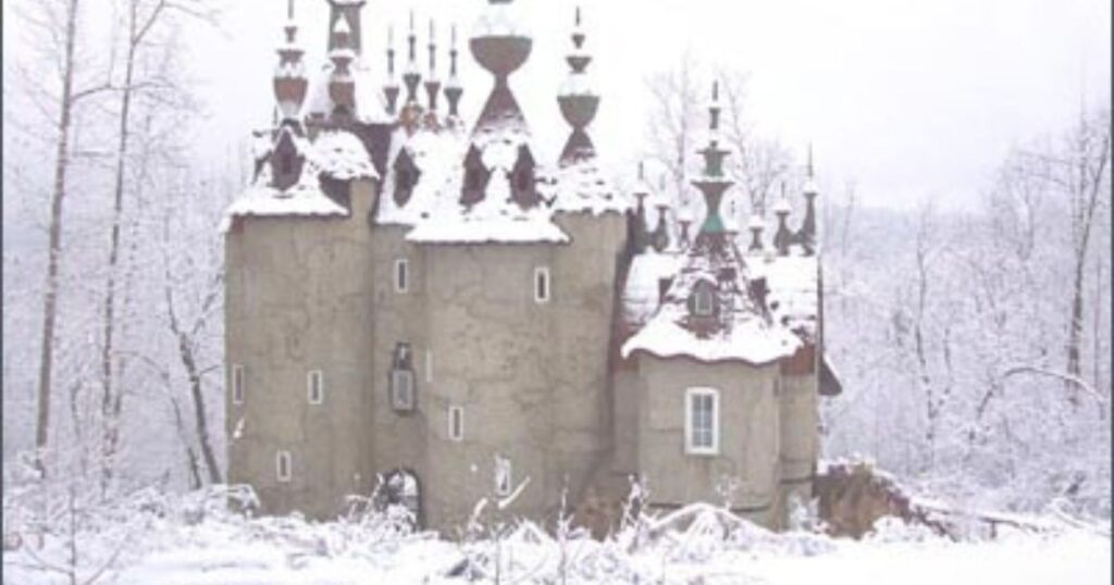 castle mont rouge, north carolina